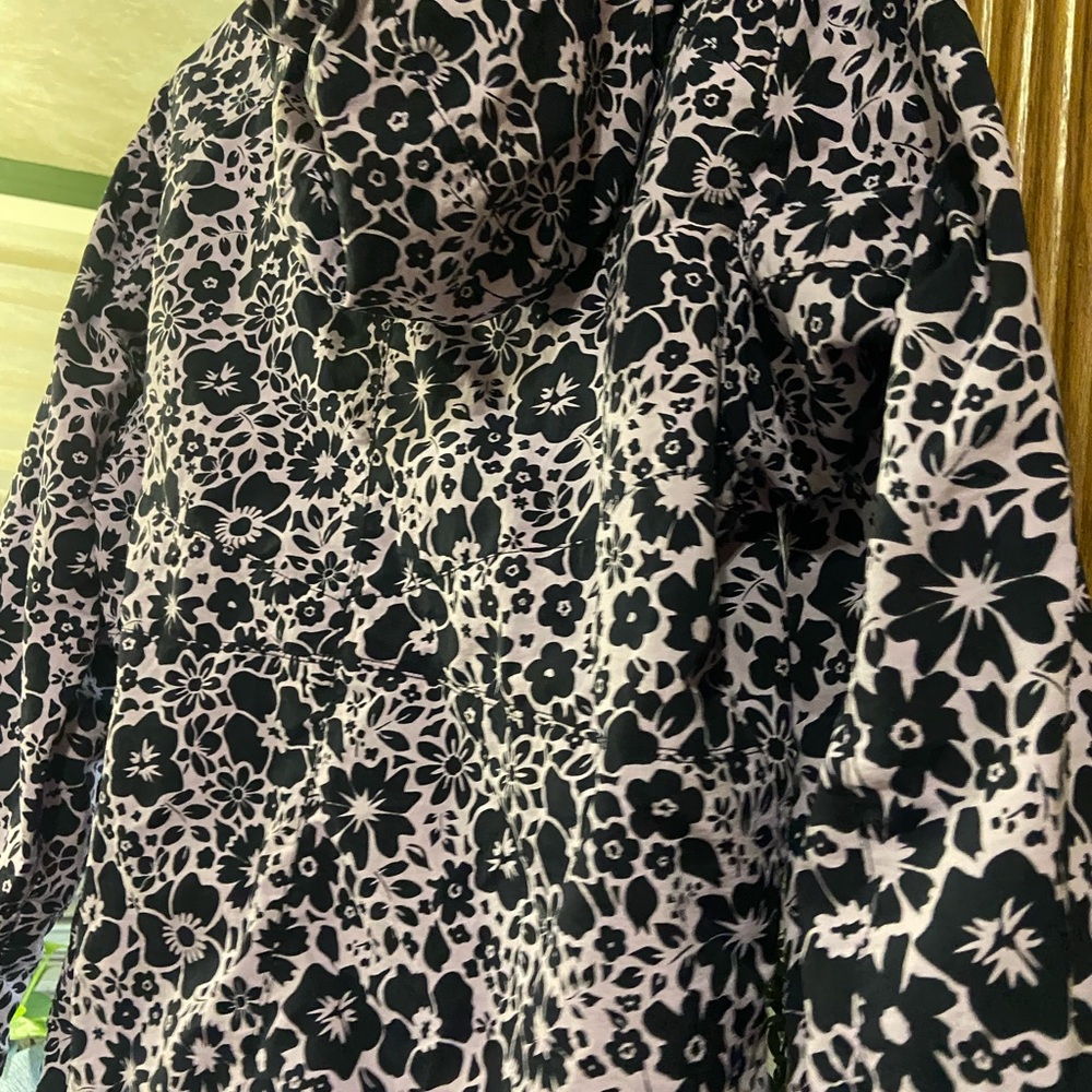 Floral Patterned Jacket - Picture 4 of 4